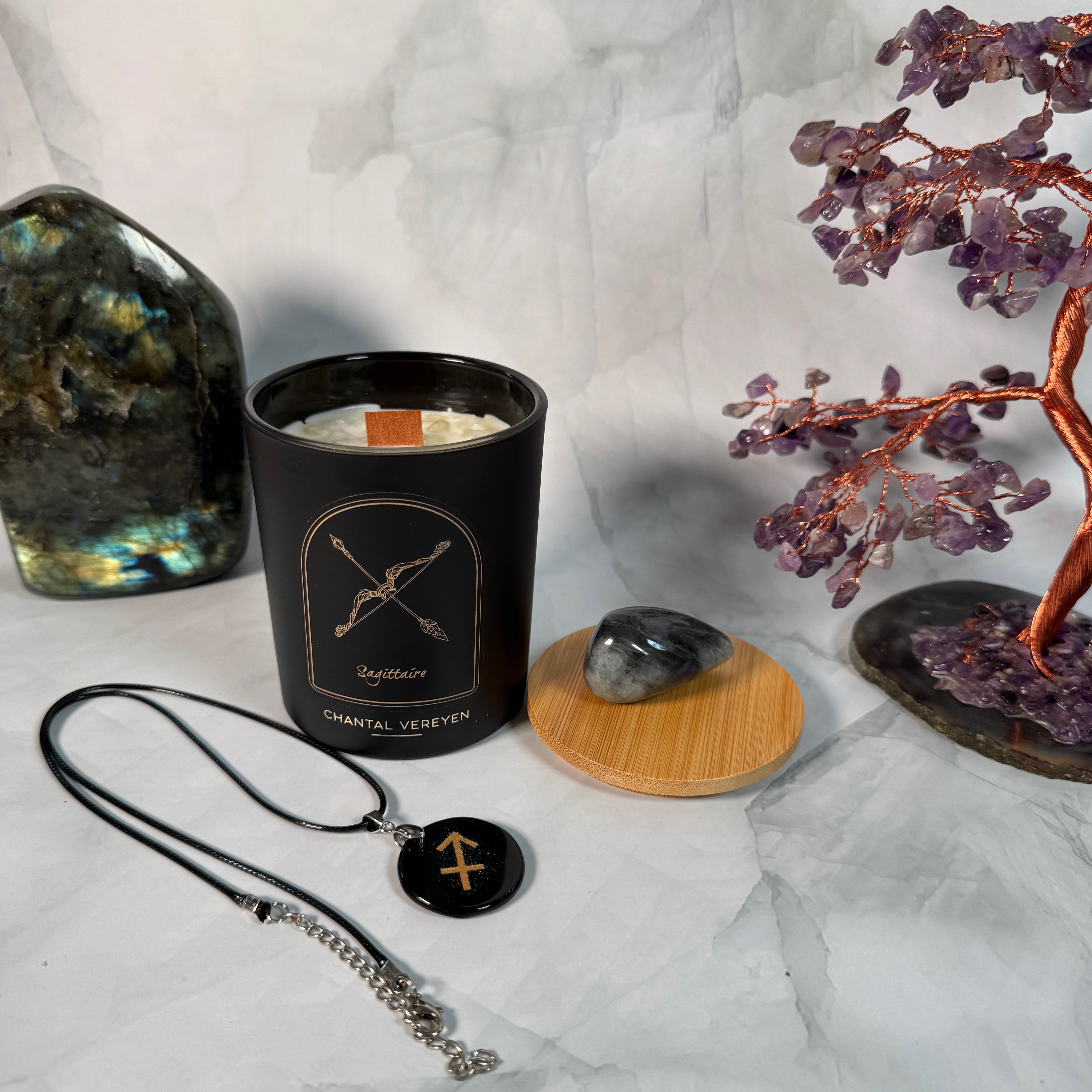 Ensemble Astrologique Sagittaire : Bougie, Collier et Pierre