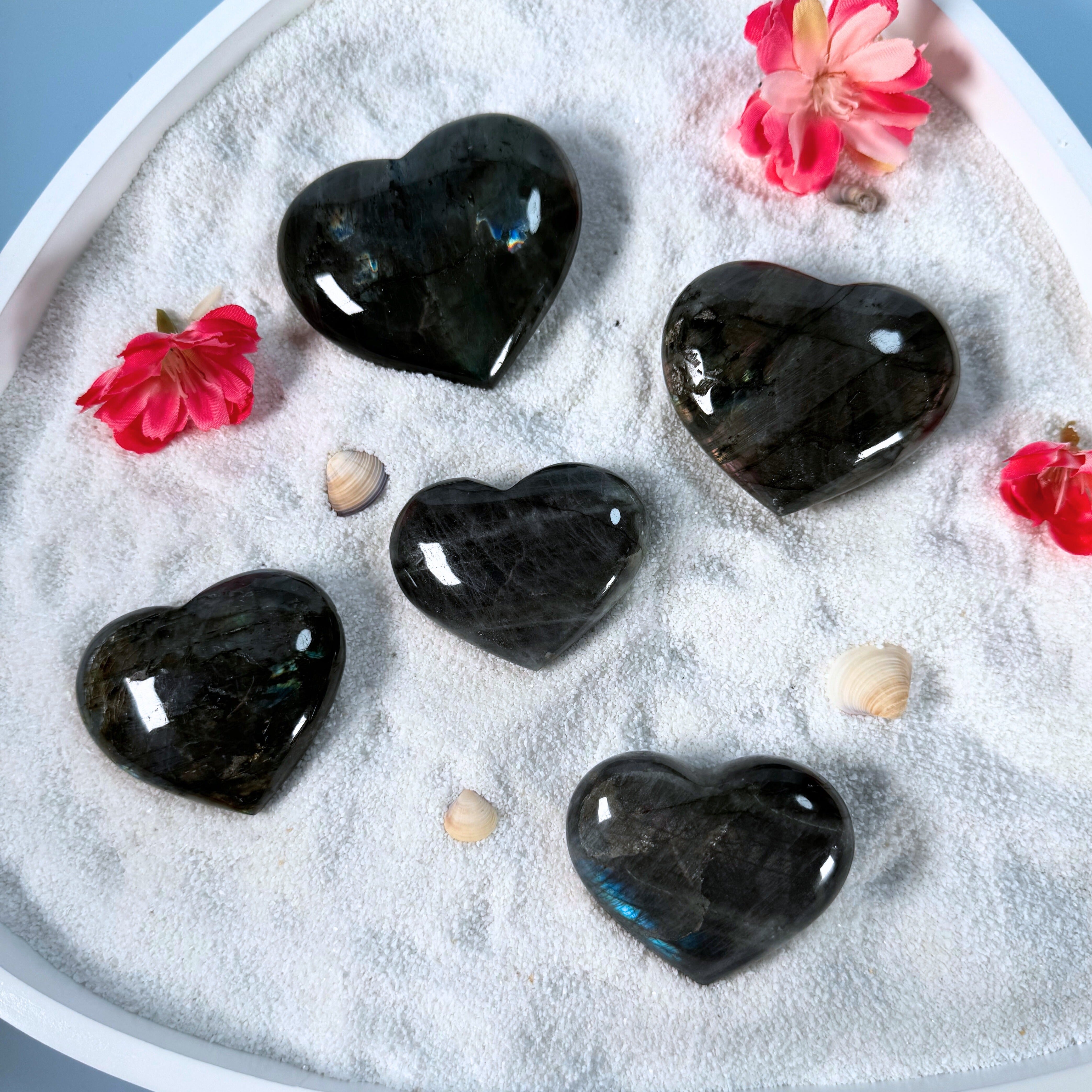 Galet coeur Labradorite bleue