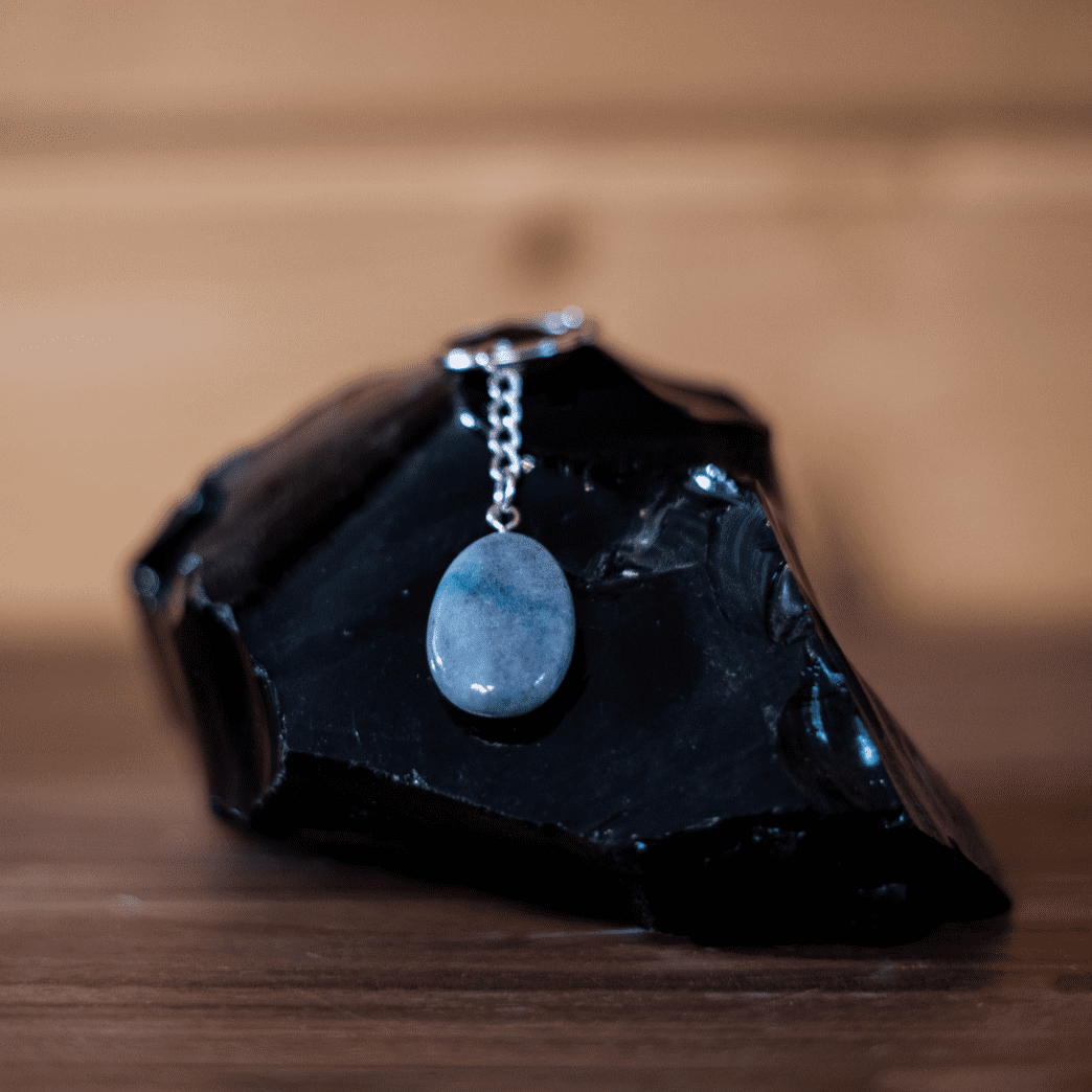 Porte-clés Aventurine bleue - Pierre naturelle de lithothérapie - Chantal Vereyen